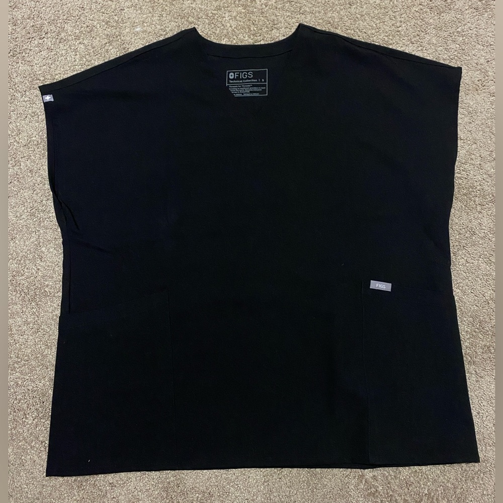 FIGS Oversized Scrub Top